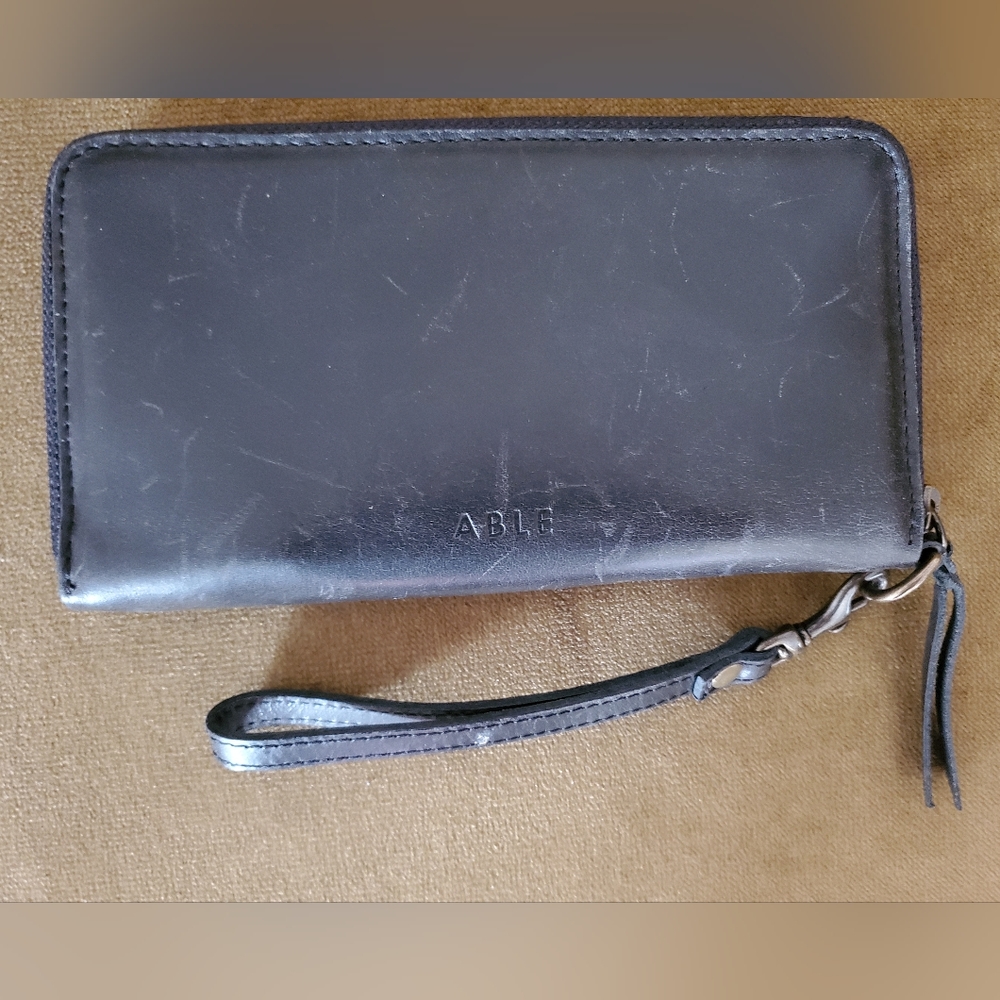 Able Black Leather Wallet/Wristlet